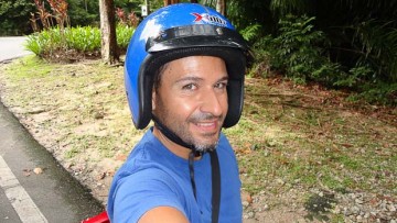 La hormiga atómica o yo mismo con un casco un tanto grande...